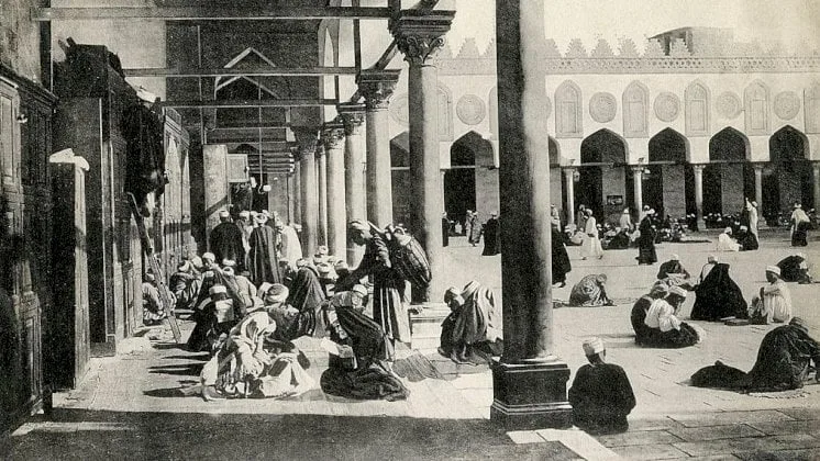 ألف عام من التأثير والتطور: ما هو تاريخ الأزهر؟