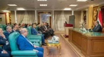 وزير الدولة للإنتاج الحربي يلتقي برؤساء البعثات الدبلوماسية والقنصلية المصرية في الخارج