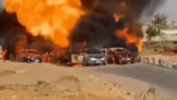 تحريك أنظمة الدفاع الجوي.. انفجار في مدينة بابلسر بمحافظة مازندران شمال إيران تحريك أنظمة الدفاع الجوي.. انفجار في مدينة بابلسر بمحافظة مازندران شمال إيران