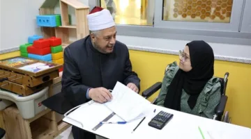 رئيس قطاع المعاهد الأزهرية يلتقي بطلاب الثانوية العامة في مستشفى 57357 ومعهد الأورام