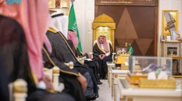 أمير القصيم يستقبل التقرير السنوي لجمعية الفراولة والفواكه في المنطقة ويمتدح مساهمتها في دعم المزارعين