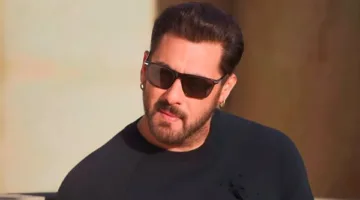 سلمان خان يتربع على قائمة المواضيع الأكثر تداولًا في الساعات الأخيرة بسبب وضعه الصحي.