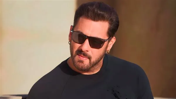 سلمان خان يتربع على قائمة المواضيع الأكثر تداولًا في الساعات الأخيرة بسبب وضعه الصحي. سلمان خان يتربع على قائمة المواضيع الأكثر تداولًا في الساعات الأخيرة بسبب وضعه الصحي.