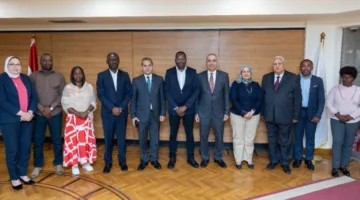 رئيس البنك الزراعي المصري يلتقي وفداً من أنجولا للاستفادة من تجارب البنك في مجال التمويل الزراعي