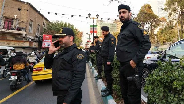 إعلام إيراني: اعتقال أوروبي في محافظة هرمزجان بتهمة التجسس لصالح إسرائيل