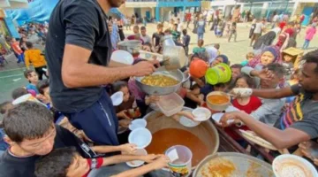 الأمم المتحدة تنتقد استغلال الغذاء كأداة للحرب في غزة وتصفه بـ”جريمة حرب”