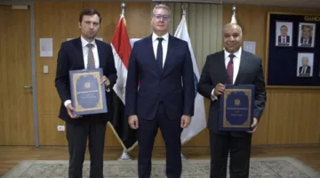 وزير البترول يشارك في توقيع عقد لاستكشاف النفط في منطقة جنوب وادي السهل بالصحراء الشرقية