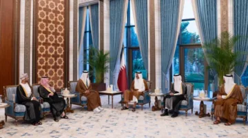 أمير قطر يرحب بوزراء خارجية دول مجلس التعاون الخليجي