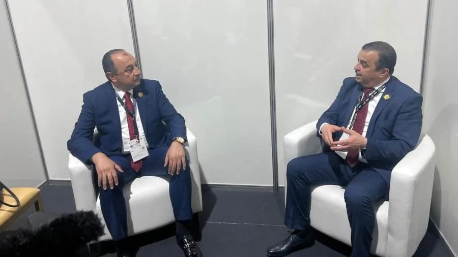وزير الأعمال يتقابل مع وزير الطاقة والمناجم الجزائري لاستكشاف فرص التعاون المتزايدة