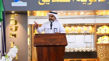 مدير تعليم حائل يشيد بقائد المدرسة الثانوية: أنت مصدر فخر للتعليم