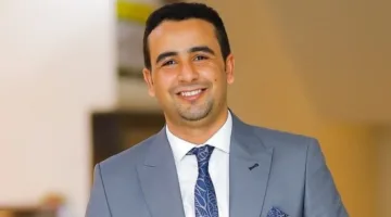 «كلية آداب كفر الشيخ» تحتفل بفوز الدكتور حسن راغب بجائزة أفضل رسالة دكتوراه على مستوى الجامعة
