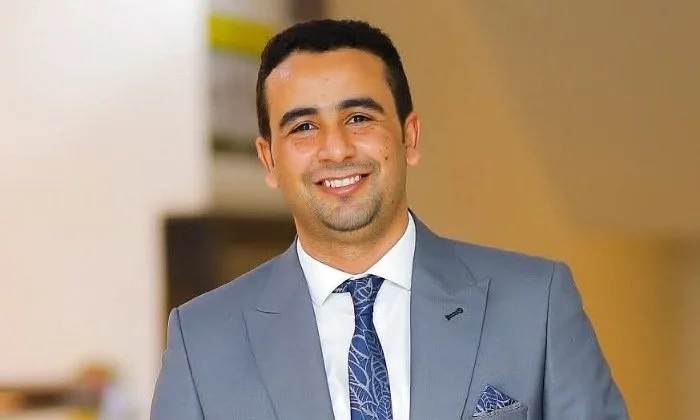 «كلية آداب كفر الشيخ» تحتفل بفوز الدكتور حسن راغب بجائزة أفضل رسالة دكتوراه على مستوى الجامعة «كلية آداب كفر الشيخ» تحتفل بفوز الدكتور حسن راغب بجائزة أفضل رسالة دكتوراه على مستوى الجامعة