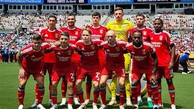 بنفيكا البرتغالي يتغلب على بايرن ميونخ الألماني بهدف واحد دون رد في كأس العالم للأندية. بنفيكا البرتغالي يتغلب على بايرن ميونخ الألماني بهدف واحد دون رد في كأس العالم للأندية.
