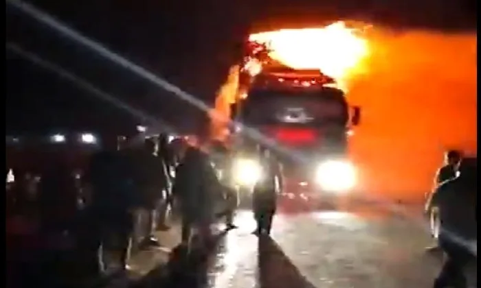 إخماد حريق في سيارة نقل بطامية بالفيوم دون تسجيل أي إصابات