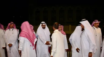 عائلة الزواوي تستقبل الوافدين لتقديم التعازي في وفاة فقيدتهم