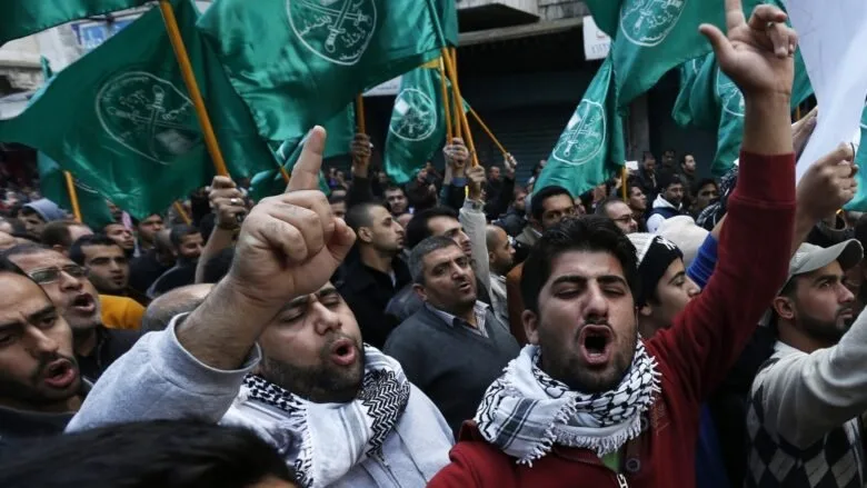 محمود بدر: حركة الإخوان لم تتغير وما زالت تتابع خطة تهدف إلى تأسيس كيان وظيفي يدعم المشروع الإسرائيلي. محمود بدر: حركة الإخوان لم تتغير وما زالت تتابع خطة تهدف إلى تأسيس كيان وظيفي يدعم المشروع الإسرائيلي.