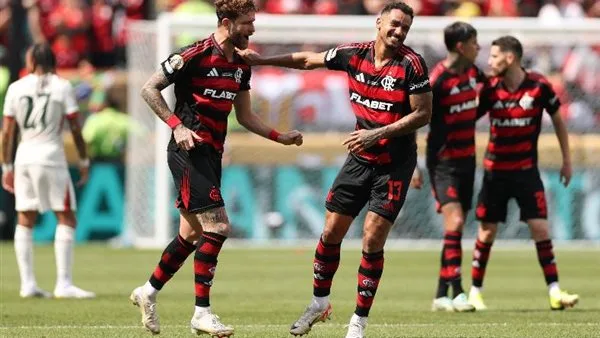 فلامنجو يحقق التعادل مع لوس أنجلوس في آخر مباريات مجموعات كأس العالم للأندية 2025 فلامنجو يحقق التعادل مع لوس أنجلوس في آخر مباريات مجموعات كأس العالم للأندية 2025