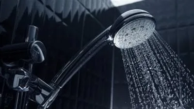 تحذيرات من خبراء: الاستحمام بماء شديد البرودة قد يهدد حياتك تحذيرات من خبراء: الاستحمام بماء شديد البرودة قد يهدد حياتك