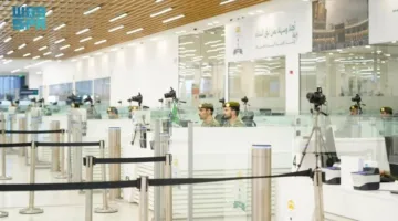 الإدارة العامة للجوازات تواصل استعدادها لاستقبال المعتمرين القادمين لأداء العمرة لعام 1447هـ.