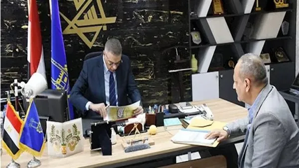 عاجل.. محافظ أسوان يعلن نتائج الشهادة الإعدادية بنجاح 76.9% عاجل.. محافظ أسوان يعلن نتائج الشهادة الإعدادية بنجاح 76.9%