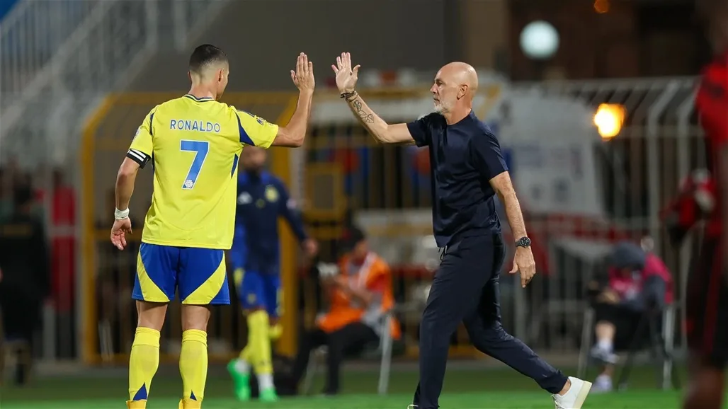 رسمياً: نادي النصر يفصل مدربه الإيطالي بيولي