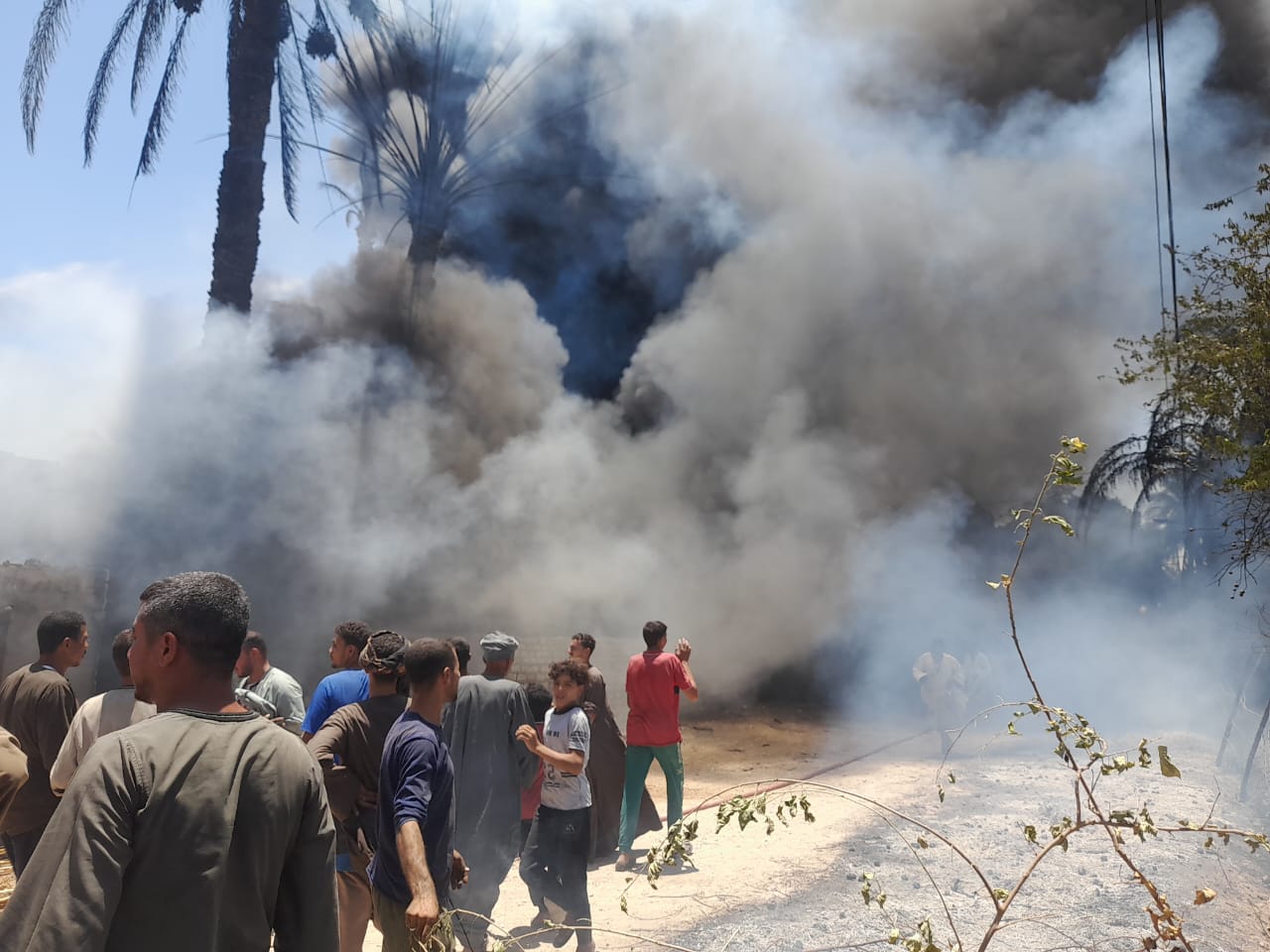 حريق في مصنع بلاستيك