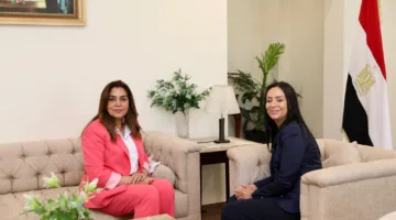 وزيرتا التضامن والتنمية المحلية يبرمان اتفاقية تعاون لمشروع “أيادي مصر”
