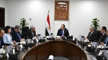 رئيس الوزراء يعرض نتائج التعاون بين “أكسفورد” ومستشفى 500500 في مجال تطوير العلاج الجيني للسرطان
