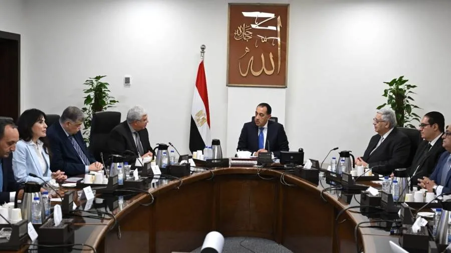 رئيس الوزراء يعرض نتائج التعاون بين “أكسفورد” ومستشفى 500500 في مجال تطوير العلاج الجيني للسرطان رئيس الوزراء يعرض نتائج التعاون بين “أكسفورد” ومستشفى 500500 في مجال تطوير العلاج الجيني للسرطان
