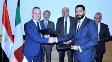 وزير الطيران والسفير الإيطالي يوقعان اتفاقية شراكة استراتيجية بين شركة SAVIS وأكاديمية FLYON Aero الإيطالية