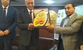 «مرحلة جديدة لوطن يستحق».. إحياء ذكرى ثورة 30 يونيو من قبل الغرفة التجارية بالدقهلية وإعلام المنصورة مع النائب والإعلامي مصطفى بكري