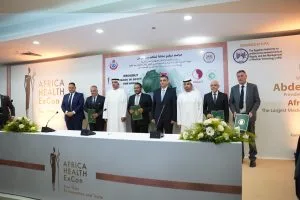 اتفاقية تعاون لتطوير تقنيات بنوك الدم في مصر بين وزارة الصحة و”الشراء الموحد” و”ثنك برو” و”دياجاست” الفرنسية.