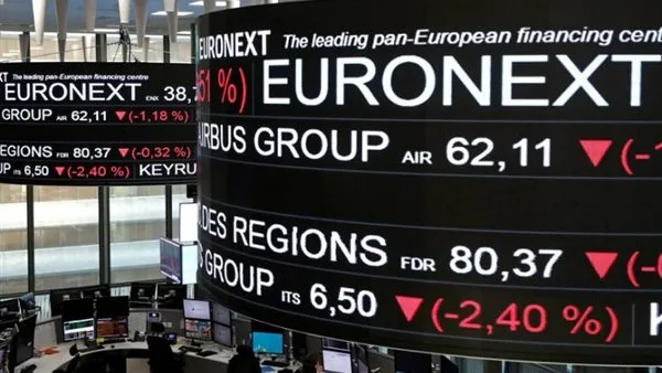 تراجع شامل في أسواق الأسهم الأوروبية في ظل انتظار المفاوضات التجارية بين الولايات المتحدة والصين تراجع شامل في أسواق الأسهم الأوروبية في ظل انتظار المفاوضات التجارية بين الولايات المتحدة والصين