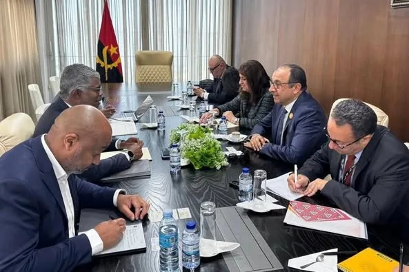 وزير قطاع الأعمال: الشركات المصرية جاهزة لتعزيز وجودها في السوق الأنجولية ومشاركة خبراتها