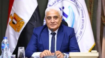 رئيس الهيئة العامة للتأمين الاجتماعي يعبر عن شكره للرئيس السيسي على زيادة المعاشات بنسبة 15%