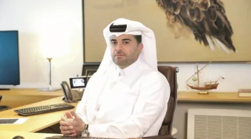 بدر المير يعلن انتهاء أزمة المسافرين ويستعرض كيفية نجاح القطرية في التعامل مع تداعيات إغلاق الأجواء.