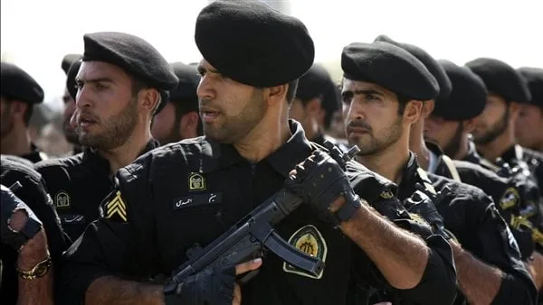 عاجل.. القبض على 700 شخص بتهمة التجسس في إيران وتنفيذ حكم الإعدام بحق 3 جواسيس لصالح إسرائيل عاجل.. القبض على 700 شخص بتهمة التجسس في إيران وتنفيذ حكم الإعدام بحق 3 جواسيس لصالح إسرائيل