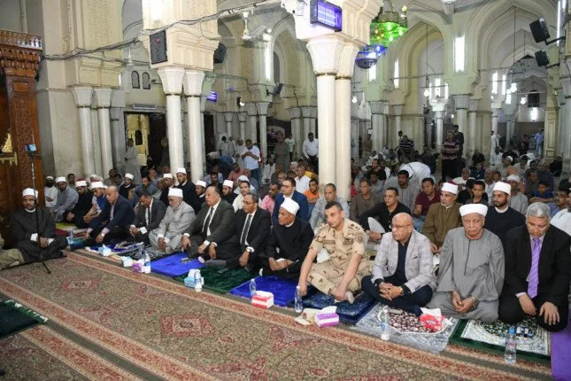 محافظ قنا يحضر احتفال رأس السنة الهجرية في مسجد سيدي عبد الرحيم القنائي