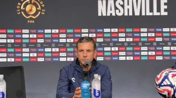 مدرب باتشوكا: ما يجذبني في الهلال.. والإحباط يسيطر بسبب الفرص الضائعة