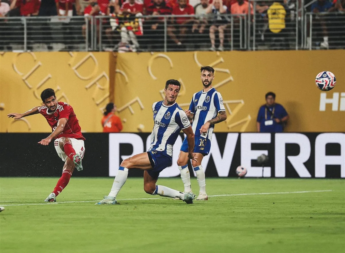 “بن رمضان” .. اللاعب التونسي الذي تألق في بدايته مع الأهلي في كأس العالم للأندية “بن رمضان” .. اللاعب التونسي الذي تألق في بدايته مع الأهلي في كأس العالم للأندية