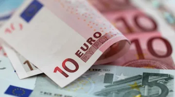 مع اقترابه من سعر 1.2 دولار.. اليورو يواجه مرحلة حاسمة