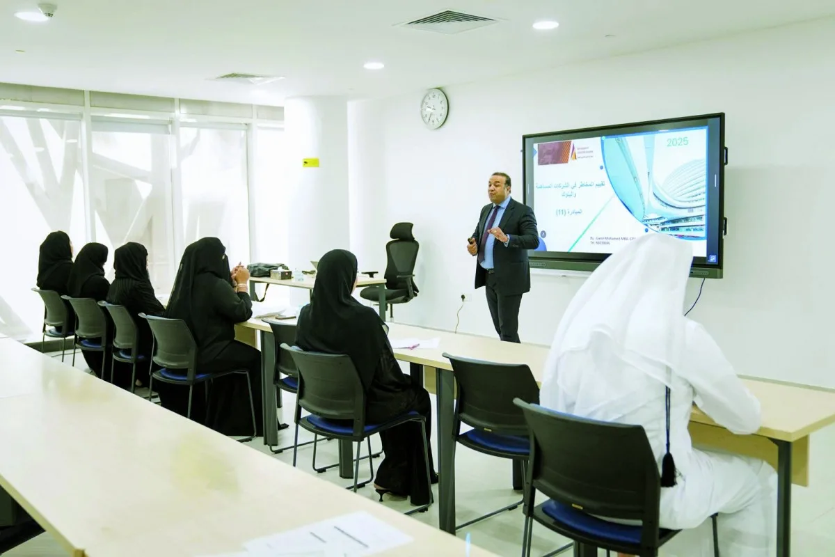 تأهيل خريجي المحاسبة للالتحاق بسوق العمل في القطاع الخاص تأهيل خريجي المحاسبة للالتحاق بسوق العمل في القطاع الخاص