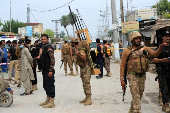 إحباط محاولة إرهابية واعتقال 6 مسلحين في إقليم البنجاب بباكستان إحباط محاولة إرهابية واعتقال 6 مسلحين في إقليم البنجاب بباكستان