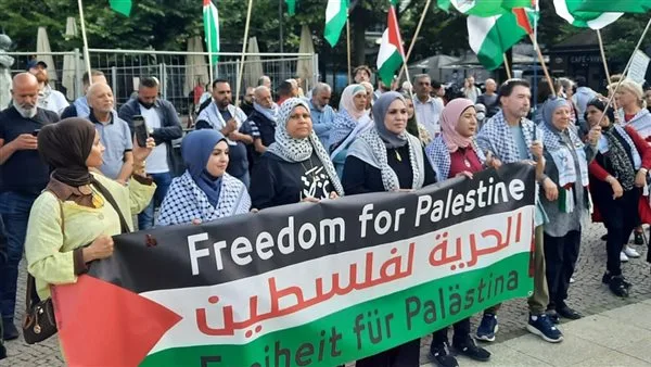 اللجنة الفلسطينية الموحدة في برلين تنظم وقفة دعم لفلسطين