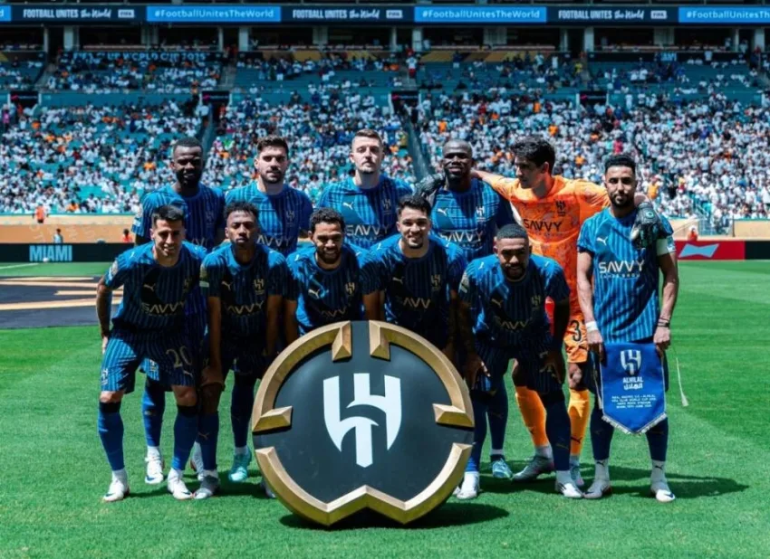 الهلال يواجه باتشوكا في مباراة مصيرية في المونديال الهلال يواجه باتشوكا في مباراة مصيرية في المونديال