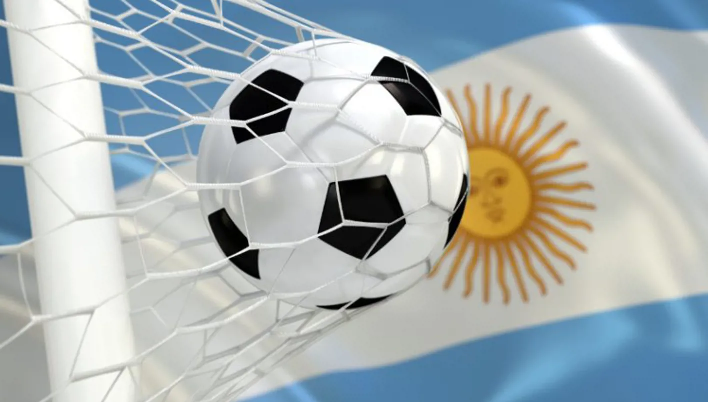 موت لاعب كرة قدم أرجنتيني أثناء إجراء جراحة في الركبة موت لاعب كرة قدم أرجنتيني أثناء إجراء جراحة في الركبة