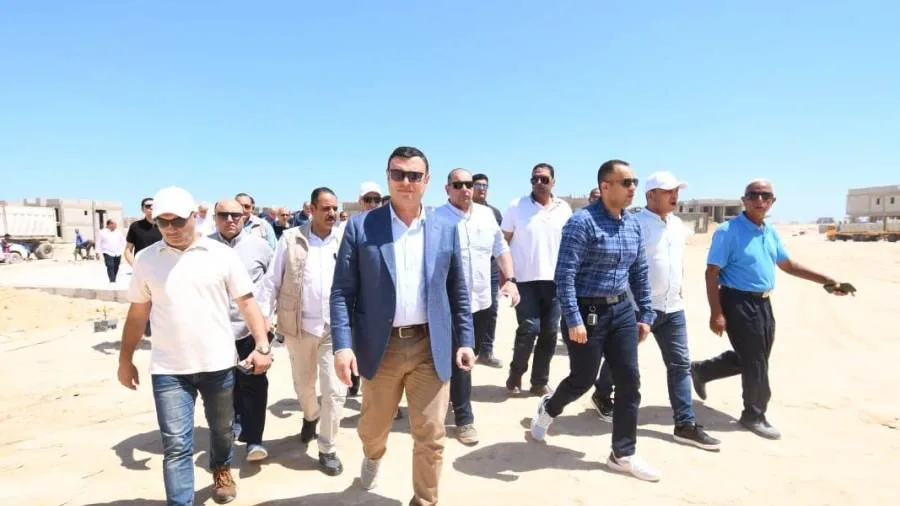 وزير الإسكان يزور مشروع بحيرات نيو مارينا ووصولات الطرق في “مارينا الساحل الشمالي” وزير الإسكان يزور مشروع بحيرات نيو مارينا ووصولات الطرق في “مارينا الساحل الشمالي”