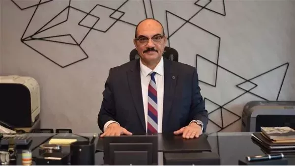 رضا فرحات: تفرّق العناصر “الإرهابية” الهاربة ومعاناتهم نتيجة طبيعية لكل خائن لوطنه. رضا فرحات: تفرّق العناصر “الإرهابية” الهاربة ومعاناتهم نتيجة طبيعية لكل خائن لوطنه.
