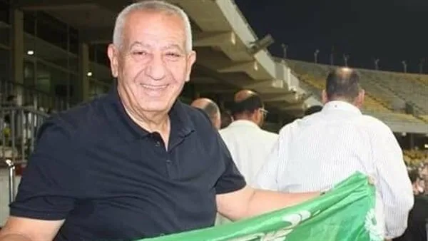 رئيس النادى المصرى: نعمل على بناء فريق قوي وأدعو الجماهير لدعم الفريق.