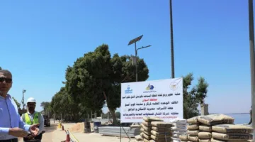 محافظ أسوان يطالب بإنهاء تطوير المنطقة السياحية على كورنيش النيل والمراسي بمعبد كوم أمبو بسرعة.